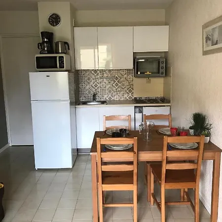 Var, Paca, Raphael T2 4 A 6 P 150 M Mer Daire